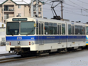 Edmonton Transit System 1011-a.jpg