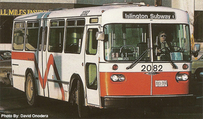 File:Mississauga Transit 2082-a.jpg