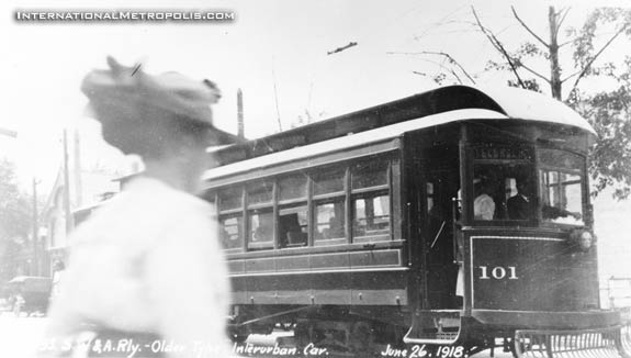 File:Sandwich, Windsor and Amherstburg Railway Company streetcar 101-a.jpg