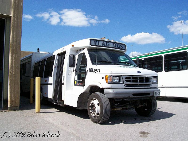 File:Durham Region Transit 8971-a.jpg
