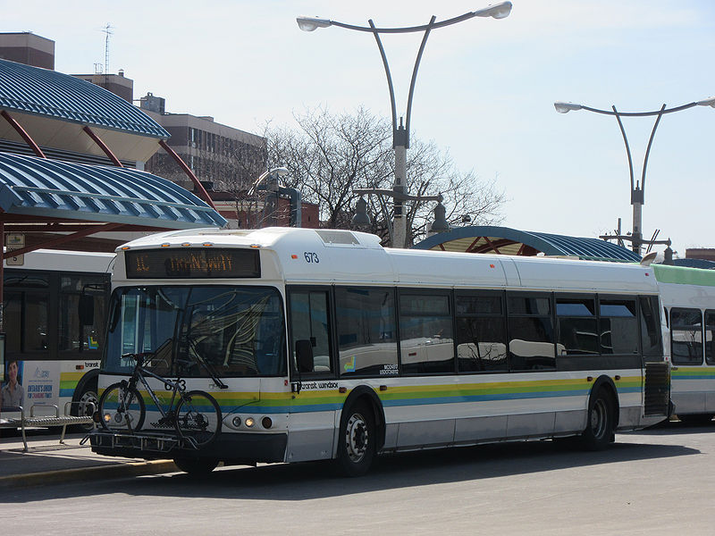 File:Transit Windsor 673-a.jpg
