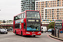 Metrobus (England) 882-a.jpg