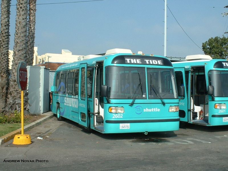 File:Santa Monica's Big Blue Bus 2602-a.jpg